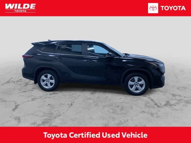 Thumbnail: 2024 Toyota Highlander - 2