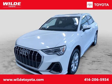 Shop 2025 Audi Q3 S line Premium Sport Utility For Sale Milwaukee, Wisconsin