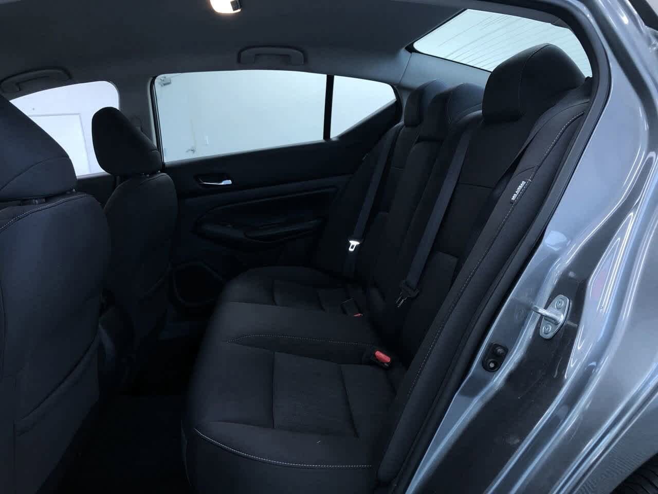 2019 Nissan Altima S 19