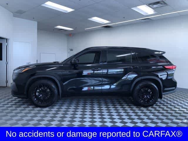 2021 Toyota Highlander Limited photo 3