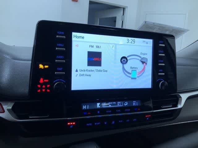 Thumbnail: 2021 Toyota Sienna - 29