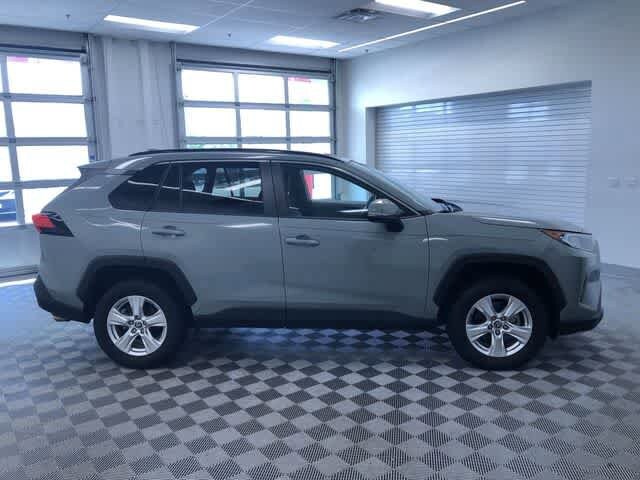 Thumbnail: 2021 Toyota RAV4 - 41