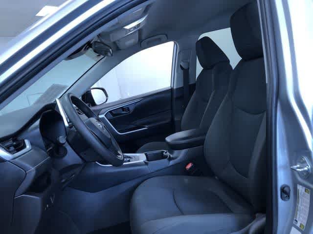 Thumbnail: 2025 Toyota RAV4 - 18