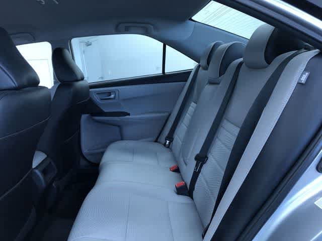 Thumbnail: 2016 Toyota Camry - 21