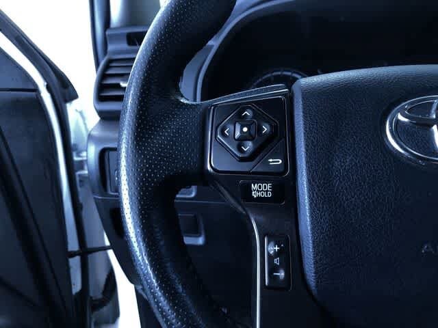 Thumbnail: 2017 Toyota 4Runner - 27