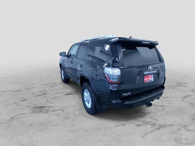 Thumbnail: 2017 Toyota 4Runner - 7