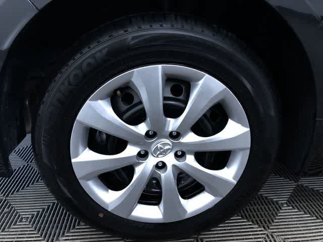 Thumbnail: 2025 Toyota Corolla - 16