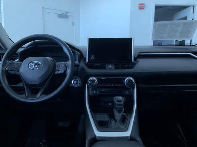 Thumbnail: 2025 Toyota RAV4 - 17