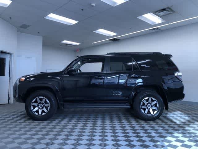 Thumbnail: 2023 Toyota 4Runner - 12