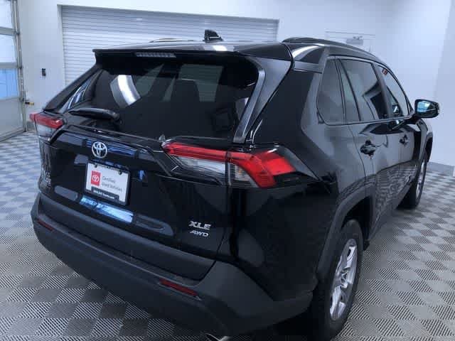 Thumbnail: 2025 Toyota RAV4 - 32