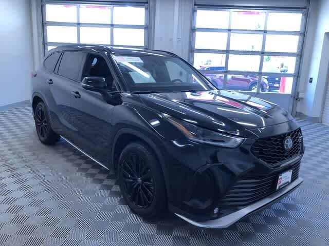 Thumbnail: 2025 Toyota Highlander - 36