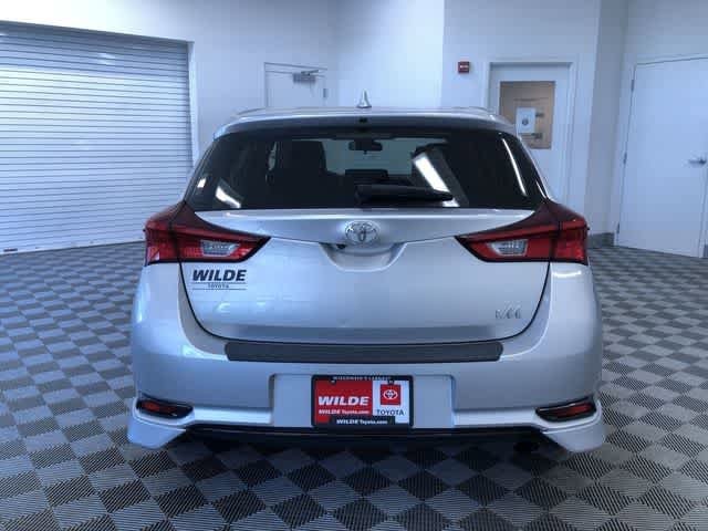 Thumbnail: 2018 Toyota Corolla iM - 14