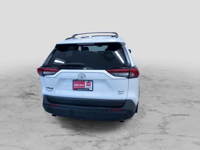 Thumbnail: 2023 Toyota RAV4 - 8