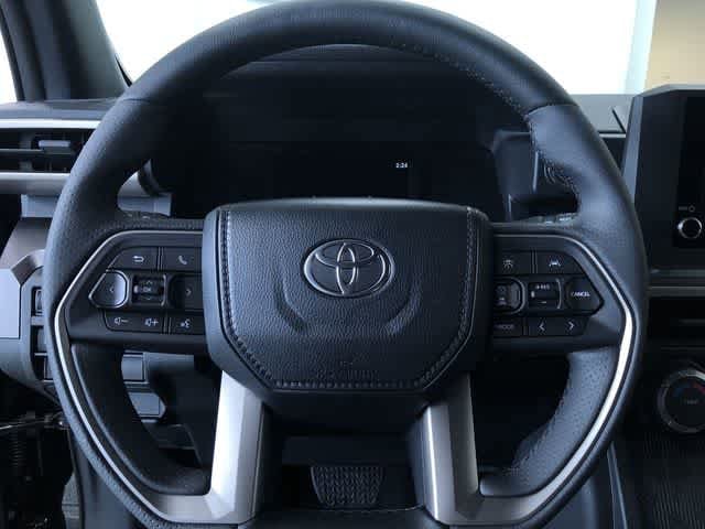 Thumbnail: 2025 Toyota 4Runner - 16