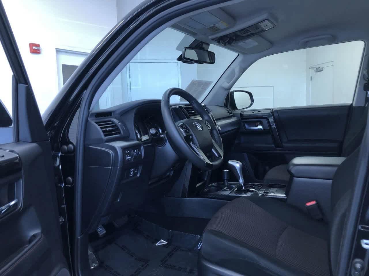 2024 Toyota 4Runner TRD Off Road 10