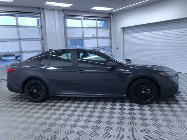 Thumbnail: 2025 Toyota Camry - 33