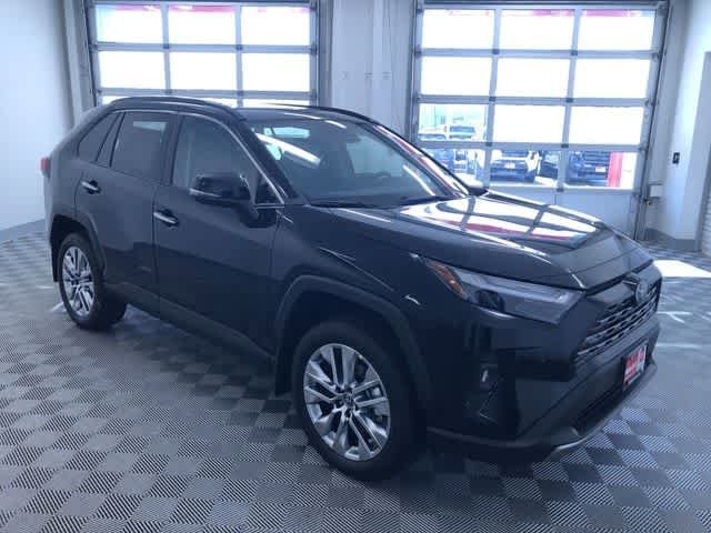 Thumbnail: 2025 Toyota RAV4 - 28