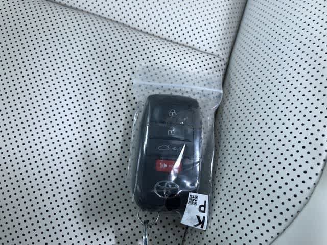 Thumbnail: 2026 Toyota Crown - 31