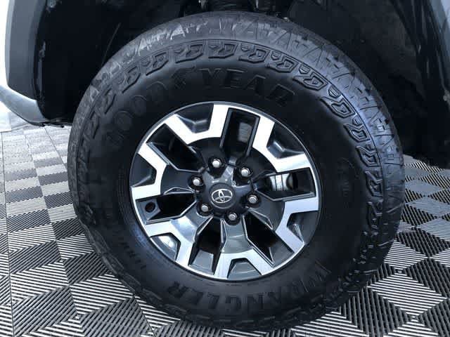 Thumbnail: 2023 Toyota Tacoma - 11