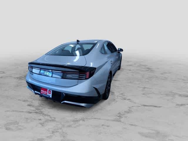 Thumbnail: 2025 Hyundai Sonata - 10