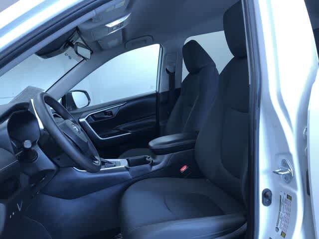 Thumbnail: 2024 Toyota RAV4 - 18