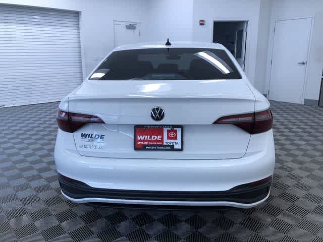 Thumbnail: 2022 Volkswagen Jetta - 13