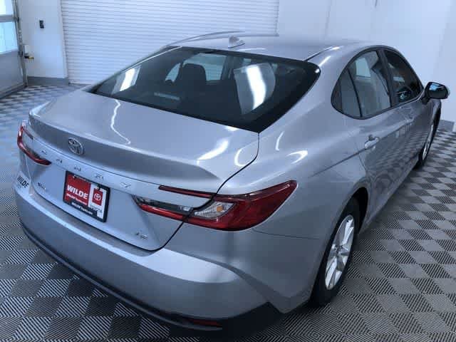 Thumbnail: 2025 Toyota Camry - 32