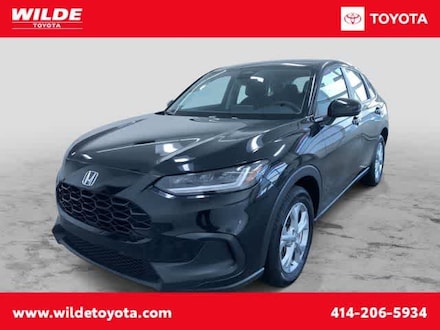 Shop 2025 Honda HR-V LX Sport Utility For Sale Milwaukee, Wisconsin