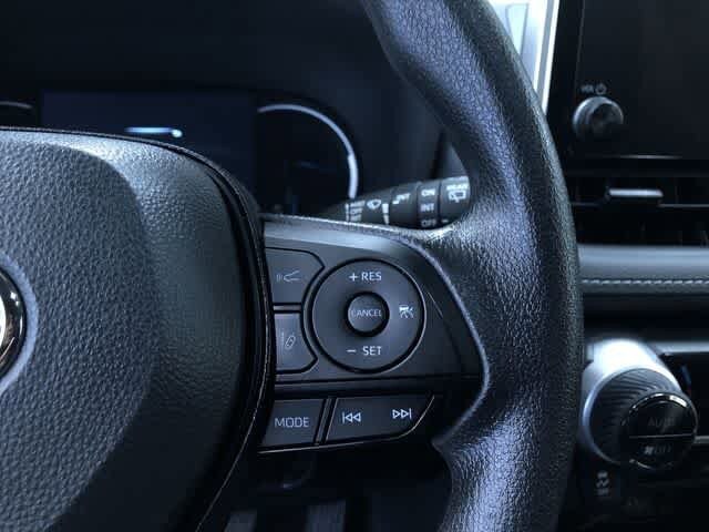 Thumbnail: 2025 Toyota RAV4 - 26