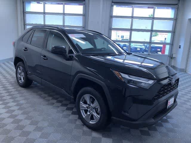 Thumbnail: 2025 Toyota RAV4 - 36