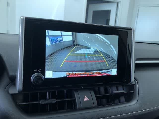 Thumbnail: 2025 Toyota RAV4 - 20