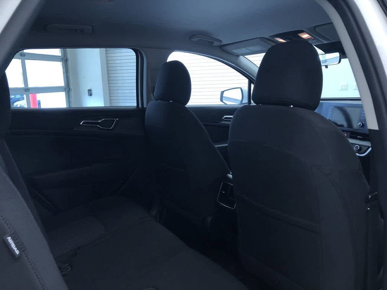 2024 Kia Sportage LX 20