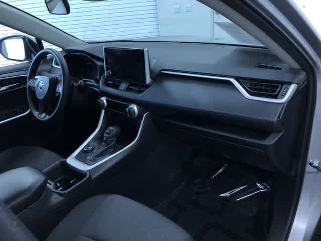 Thumbnail: 2025 Toyota RAV4 - 23