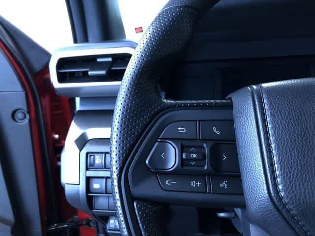 2026 Toyota Tacoma SR5 - Photo 18