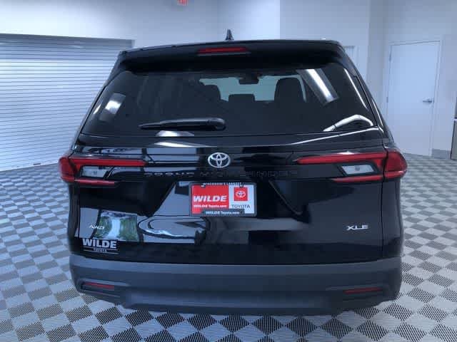 Thumbnail: 2026 Toyota Grand Highlander - 13
