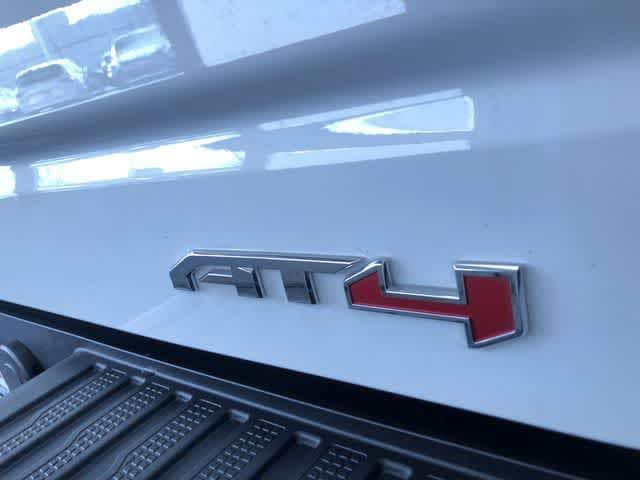 Thumbnail: 2024 GMC Sierra 1500 - 11