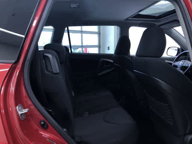 Thumbnail: 2010 Toyota RAV4 - 26