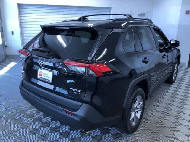 Thumbnail: 2023 Toyota RAV4 - 34