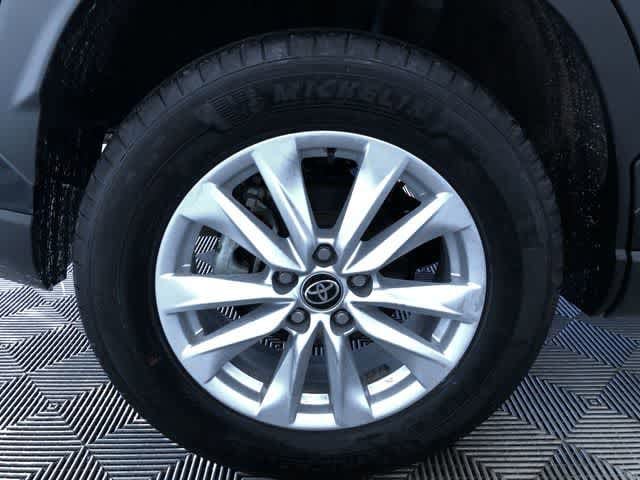 Thumbnail: 2025 Toyota Corolla Cross - 16