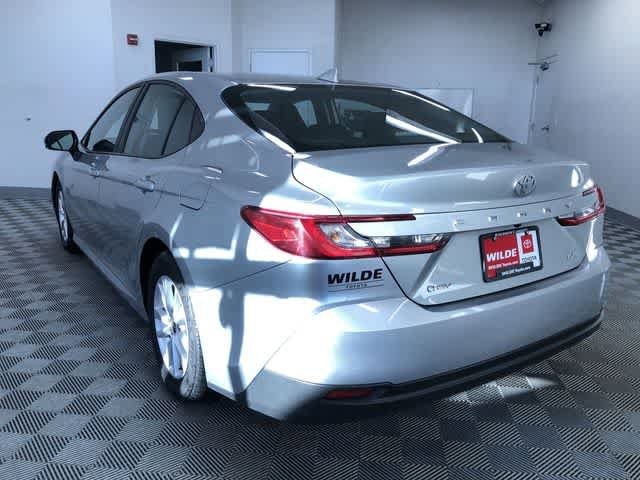 Thumbnail: 2025 Toyota Camry - 13