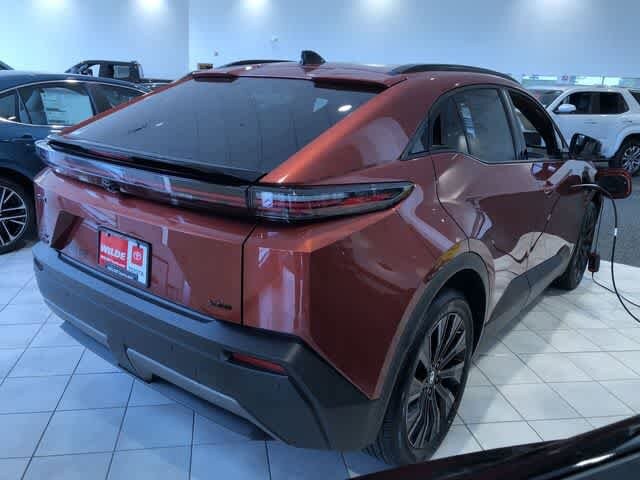 Thumbnail: 2026 Toyota C-HR - 6