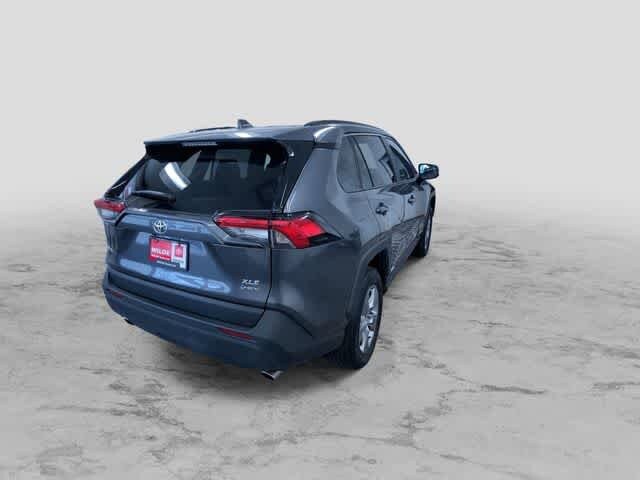 Thumbnail: 2025 Toyota RAV4 - 9