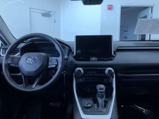 Thumbnail: 2025 Toyota RAV4 - 17