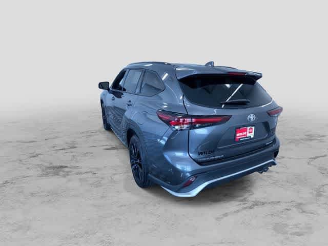 Thumbnail: 2025 Toyota Highlander - 8