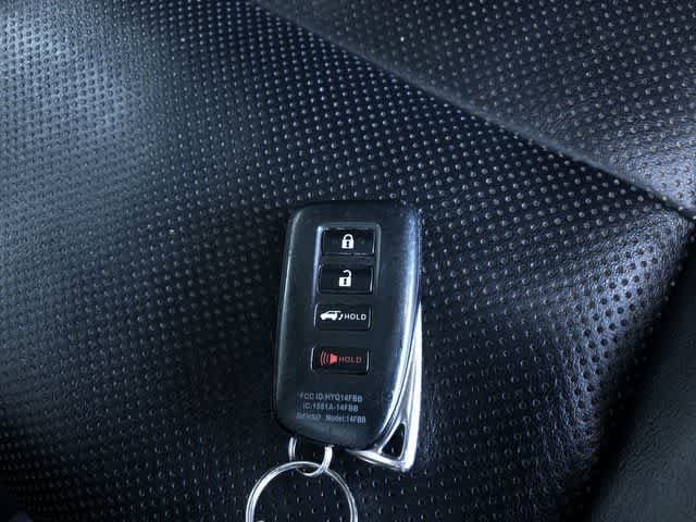 Thumbnail: 2020 Lexus RX - 32