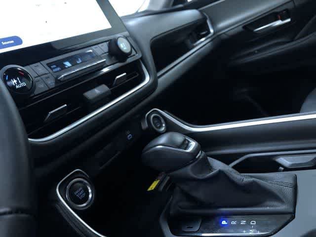 Thumbnail: 2025 Toyota Grand Highlander - 31