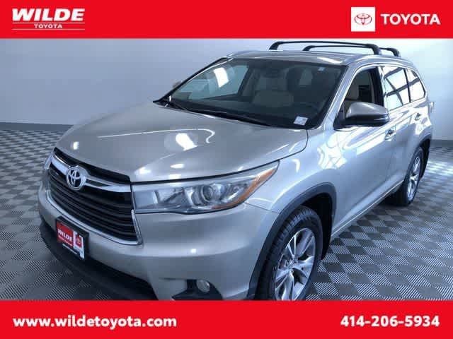 2015 Toyota Highlander XLE -
                  West Allis, WI