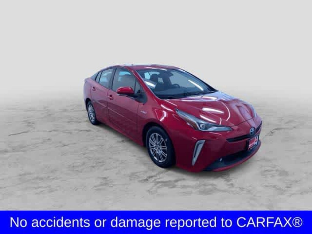 Used 2021 Toyota Prius XLE Car