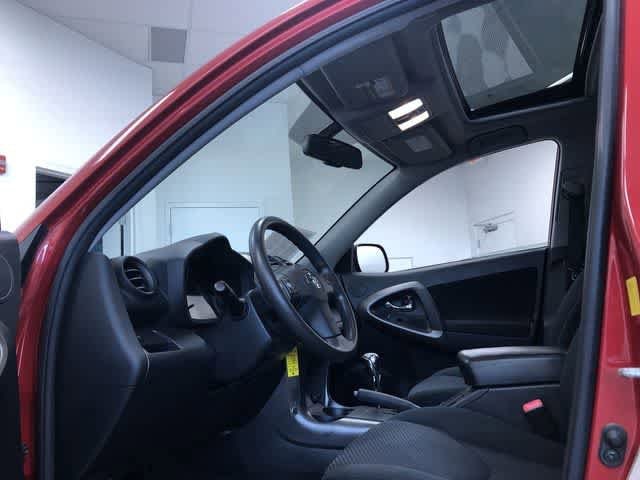 Thumbnail: 2010 Toyota RAV4 - 12