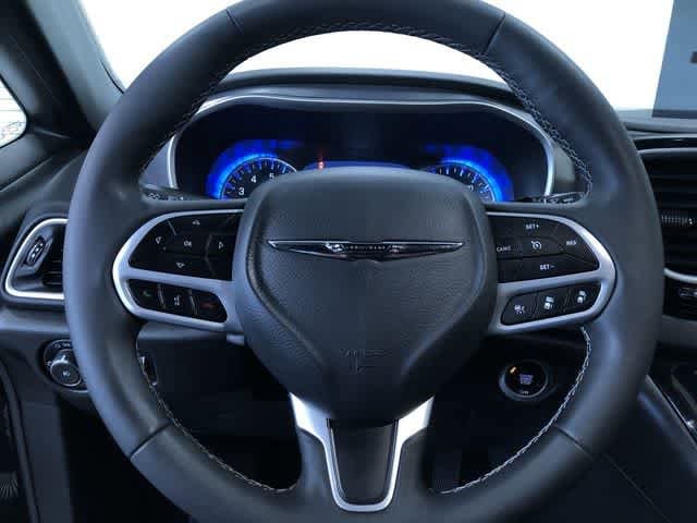 Thumbnail: 2025 Chrysler Pacifica - 25